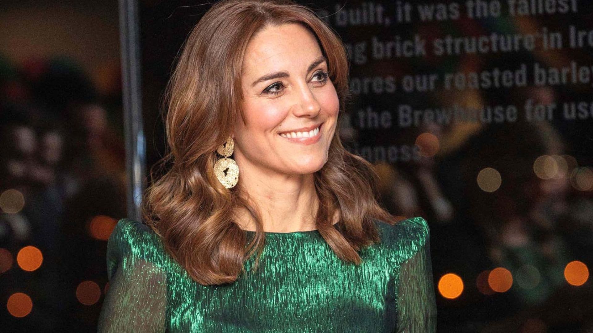 El look que luce Kate en su último retrato oficial, un diseño que triunfó en Hollywood