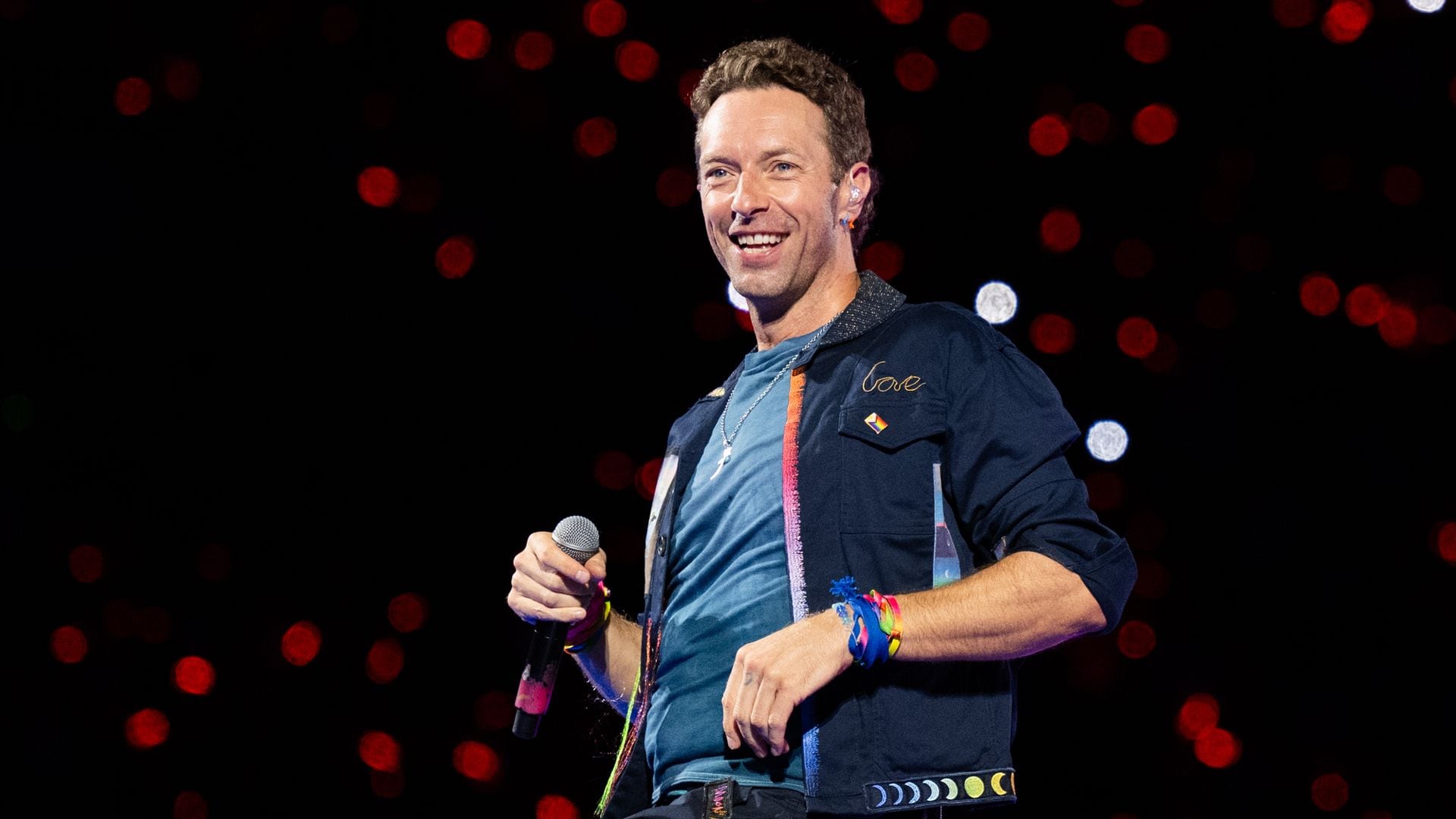 Chris Martin, vocalista de Coldplay, en un show en Londres, en agosto de 2025.