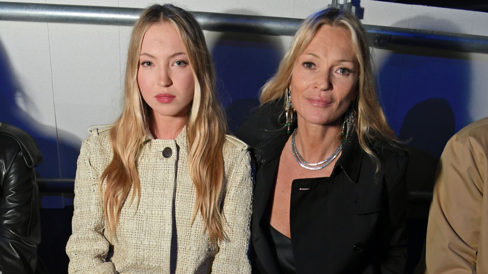 Kate y Lila Moss derrochan estilo y complicidad durante 'London Fashion Week'