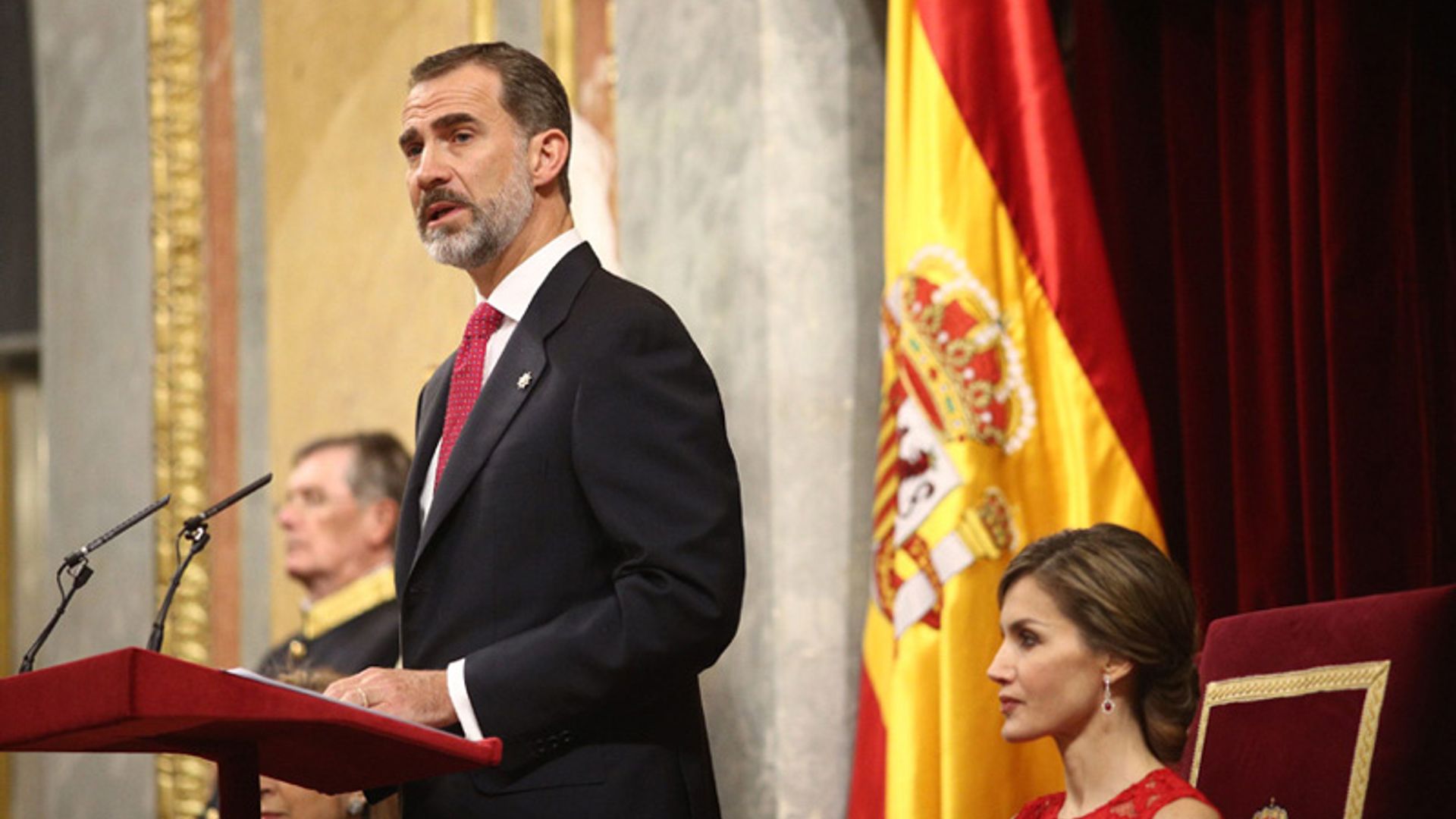 Los Reyes presiden el 40º aniversario de las primeras elecciones ...
