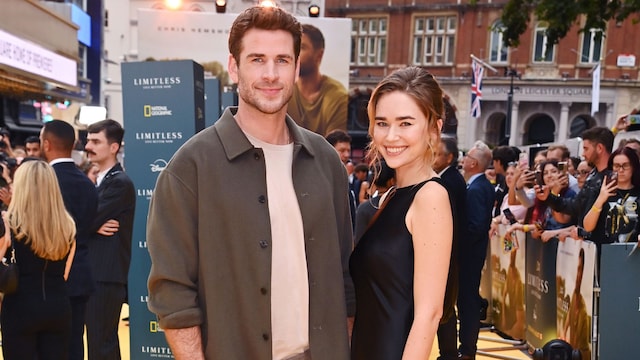 Liam Hemsworth y Gabriella Brooks en Londres