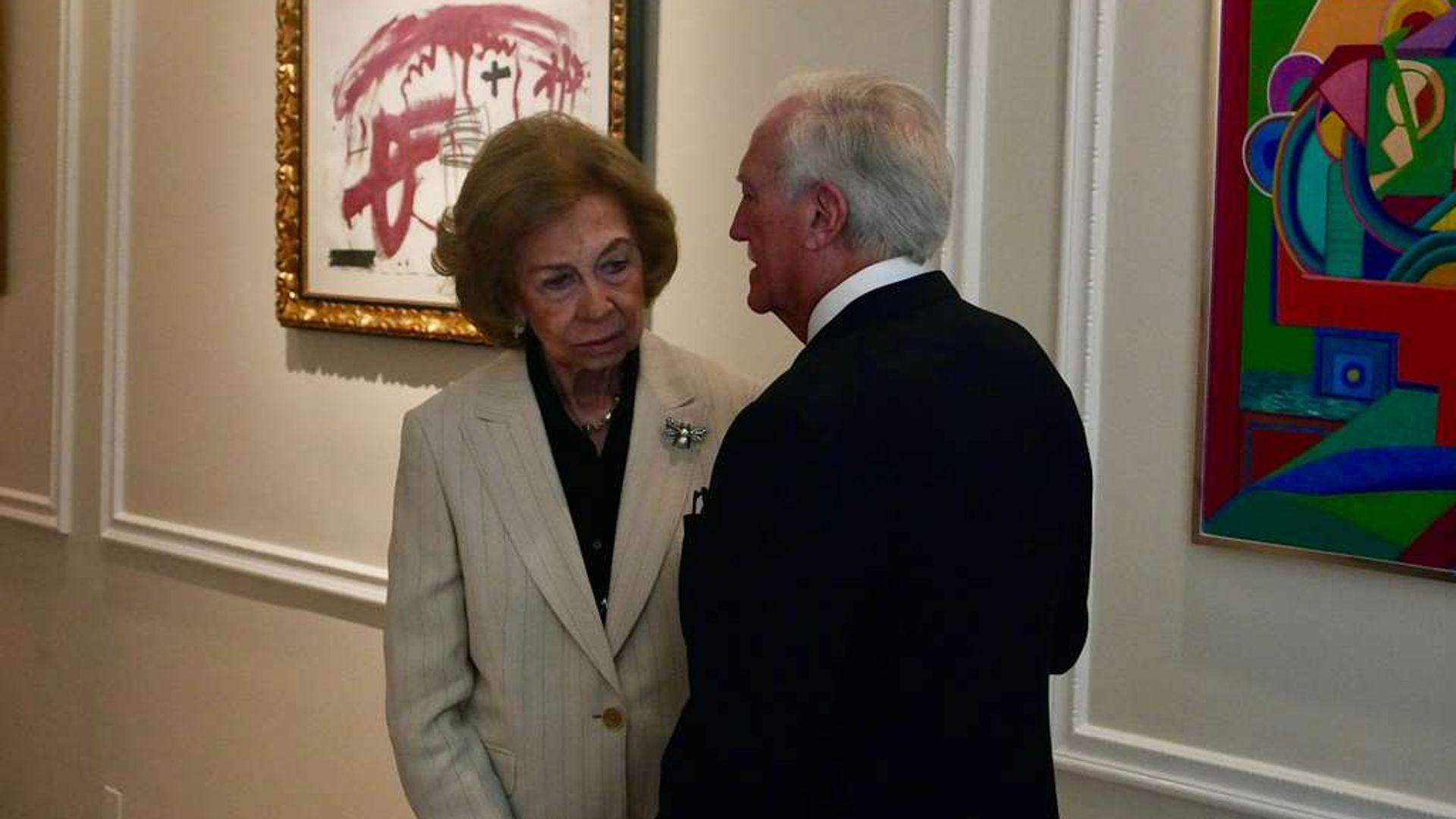 Doña Sofía con el padre Mike, padre de Jeff Bezos