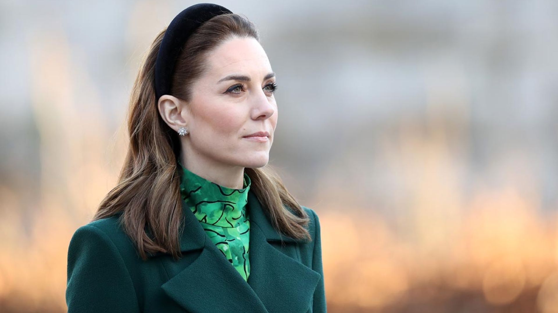 Combate el frío con los 5 abrigos de las 'royals' más fáciles de llevar