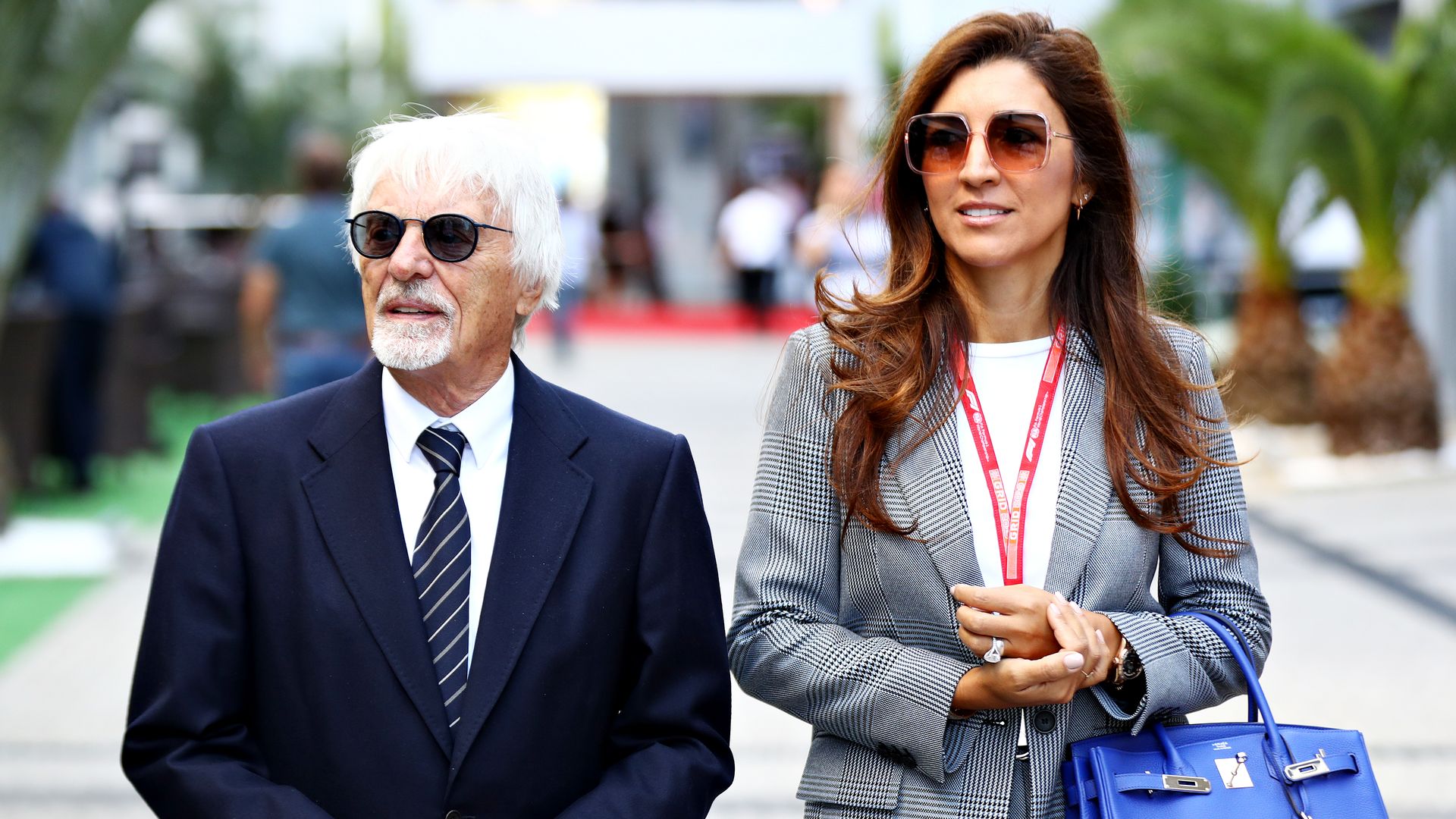 Bernie Ecclestone con su mujer en un Grand Prix de Formula 1