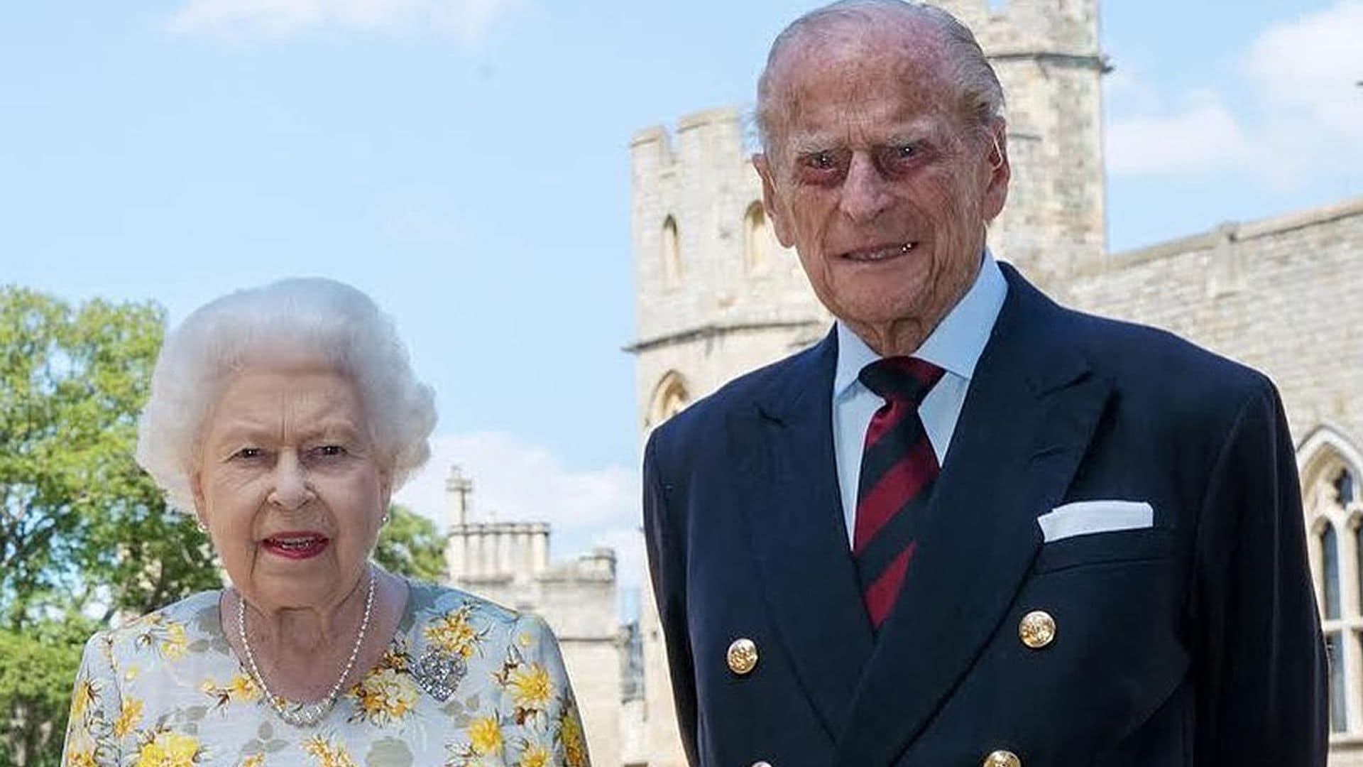 Felipe de Edimburgo conmemora su 99 cumpleaños con una nueva foto junto a Isabel II