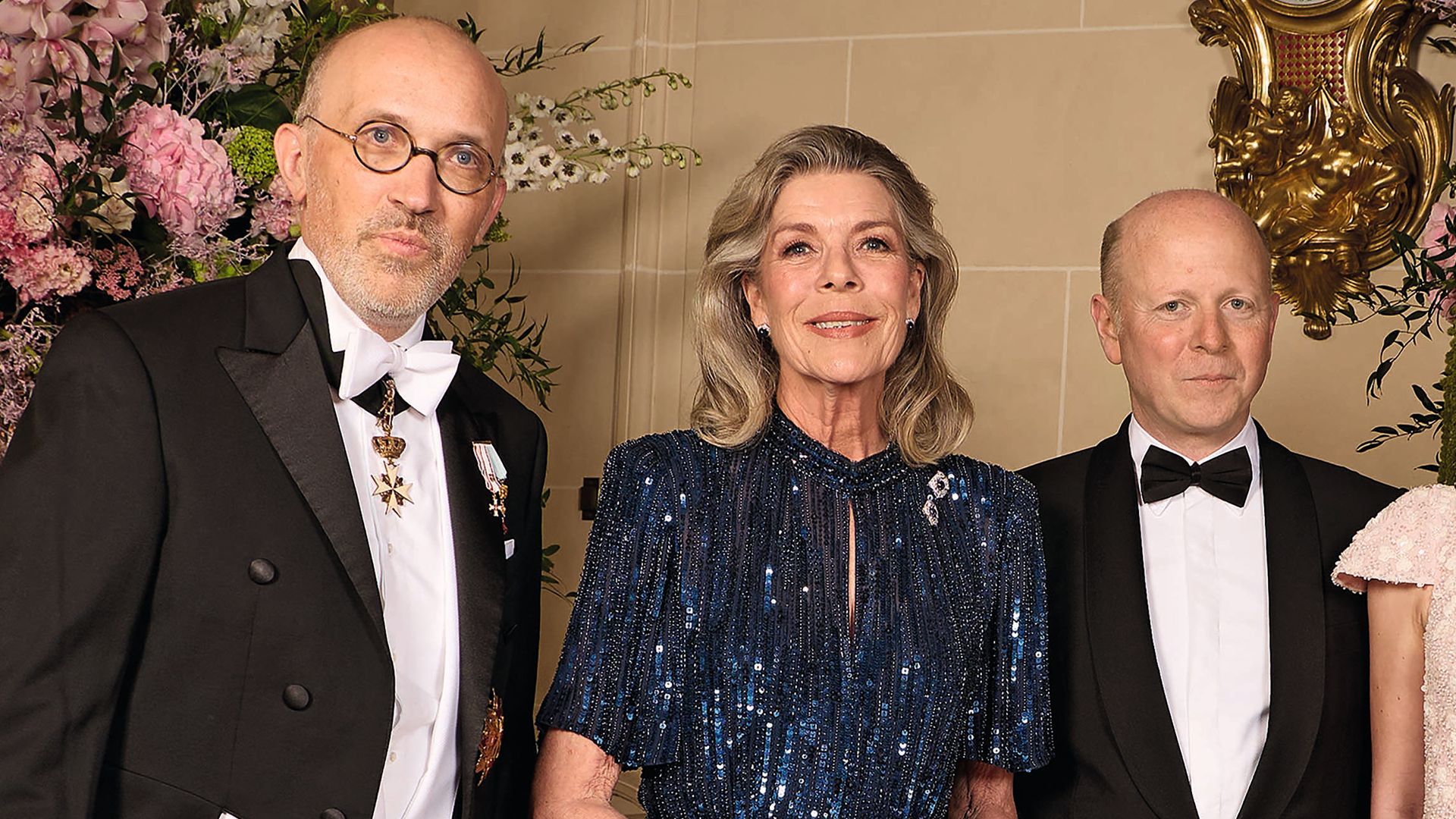 El baile de los 30 príncipes: las fotos de la cita que ha unido a Carolina de Mónaco, Luis Alfonso de Borbón y Pedro de Borbón-Dos Sicilias