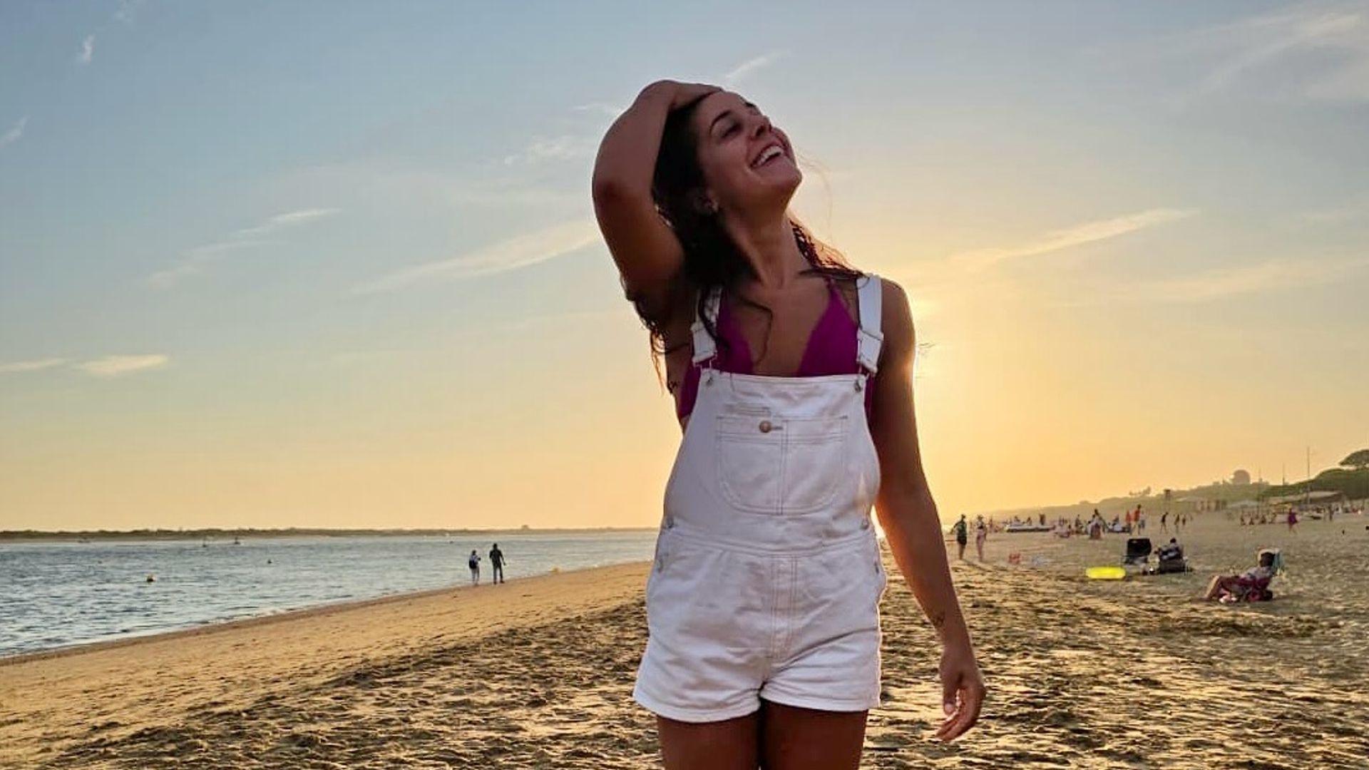 El refugio emocional de Carolina Marín en Huelva donde siempre desconecta: un destino de costa que es pura calma