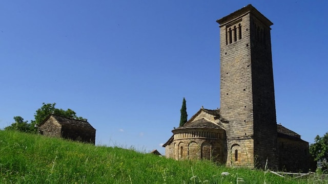 san pedro de larrede en la ruta de las iglesias del serrablo huesca