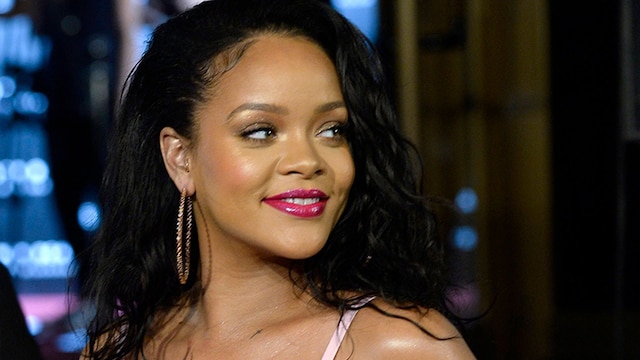 rihanna pelo largo