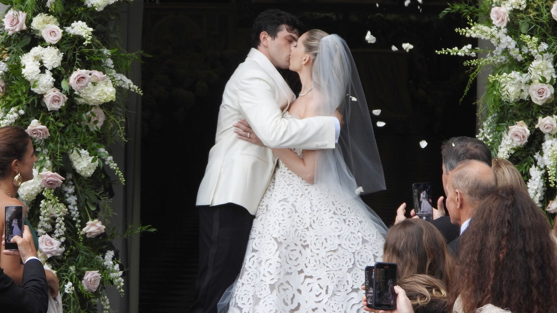 La espectacular boda del heredero del imperio Ferragamo en el idílico pueblo italiano de Portofino