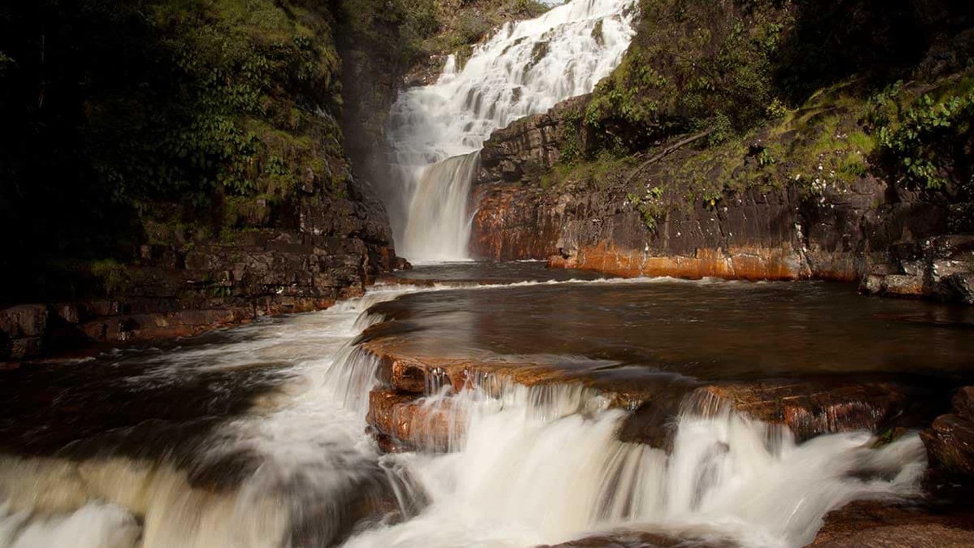 waterfall t