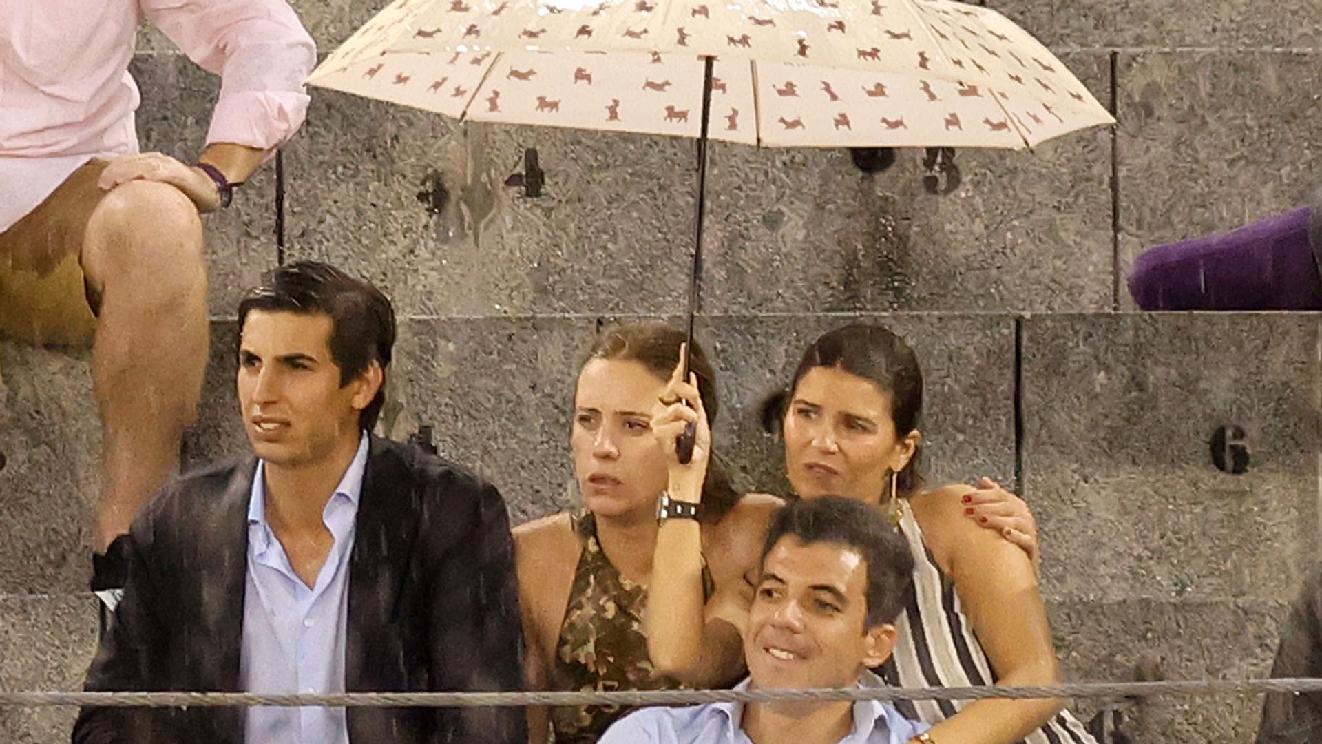 Tana Rivera en la plaza de Las Ventas viendo la tradicional corrida de la beneficencia que cierra la feria de San Isidro, a 14 de junio de 2026, en Madrid (España). Es la última cita del ciclo isidril: la Corrida de Beneficencia. El cartel lo componen Alejandro Talavante, Roca Rey y Víctor Hernández, que lidiaron toros de Victoriano del Río y Toros de Cortés