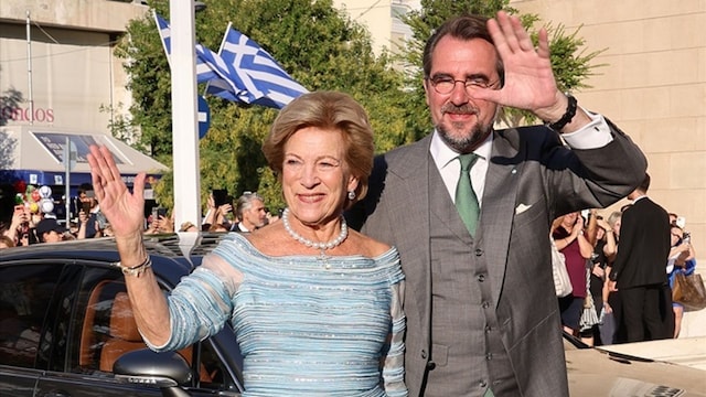 Ana Marí­a de Dinamarca y su hijo, Nicolás de Grecia