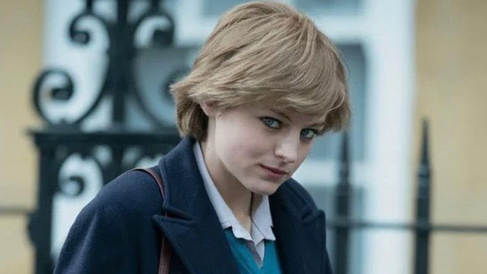 Emma Corrin (Lady Di en 'The Crown') acabó en el hospital durante el rodaje de la serie en España