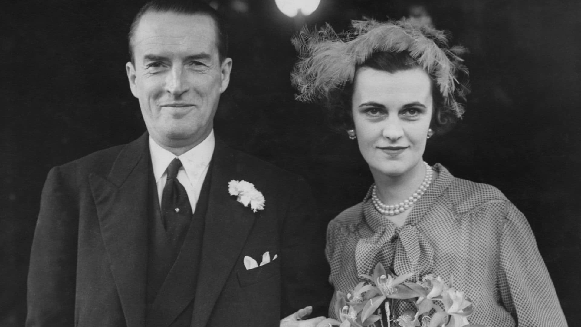 El caso real que agitó a la sociedad inglesa en el que se basa 'Un escándalo muy inglés'