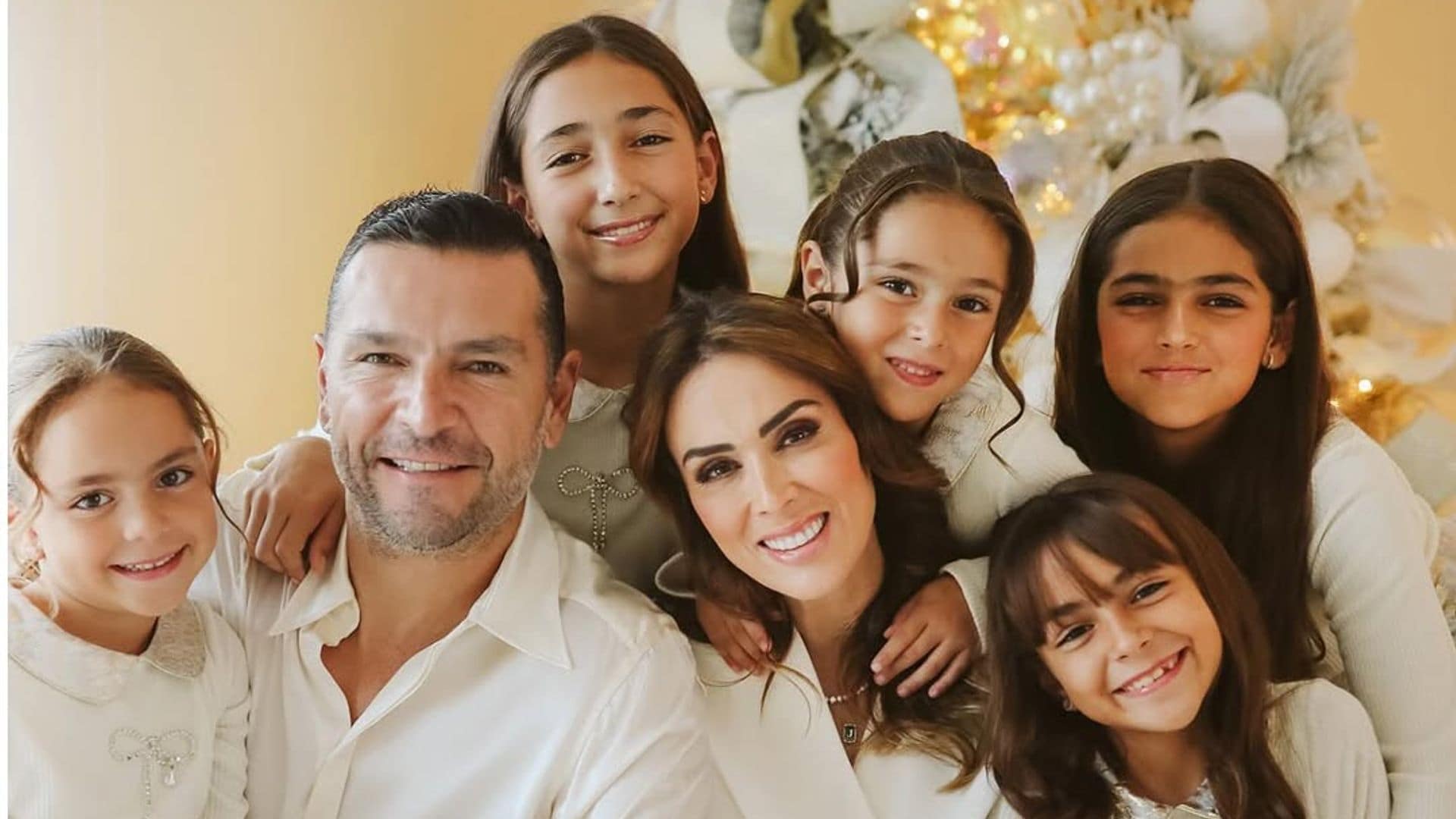 Jacky Bracamontes revela cómo aborda con sus hijas la partida de su hermanito Martín