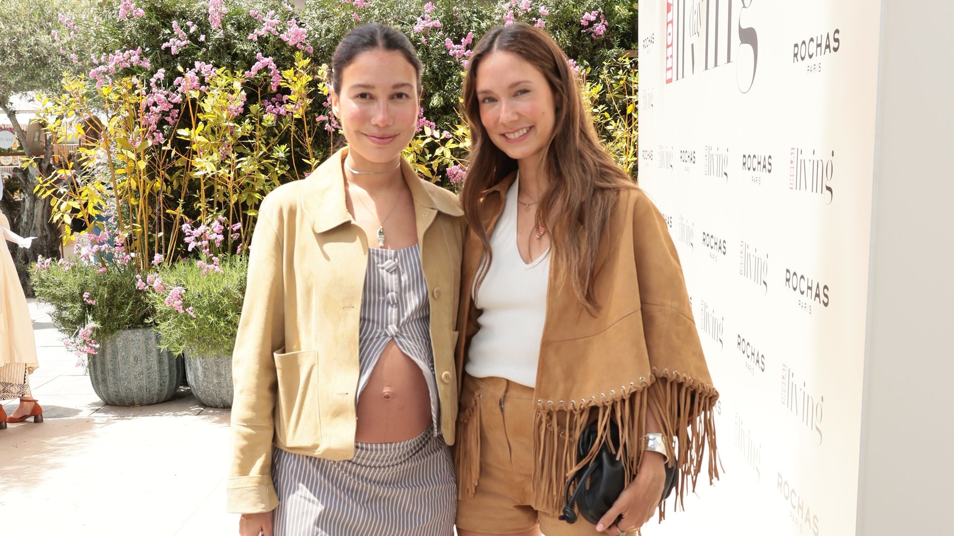 Melissa Villarreal, junto a su hermana Grace, nos da los detalles de su embarazo... y una pista sobre el nombre del bebé