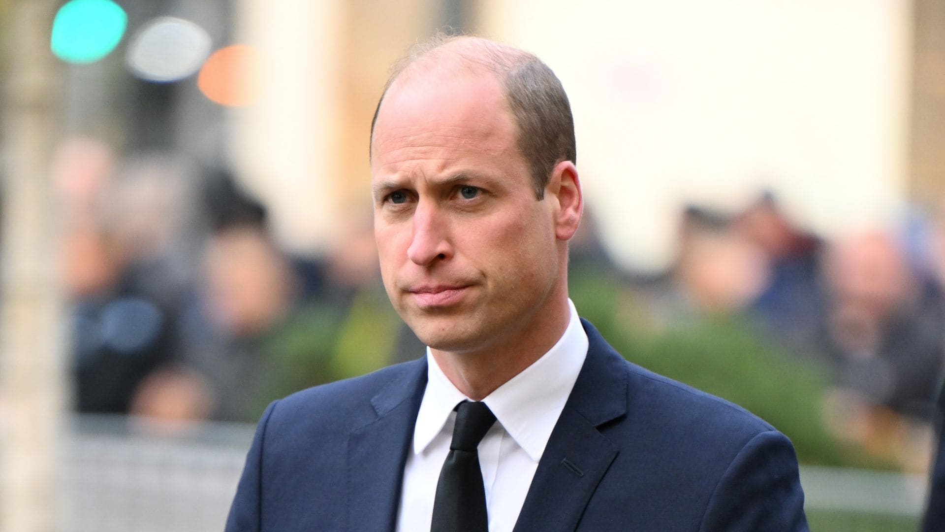 El príncipe William asistirá al funeral del Papa en nombre del rey Carlos