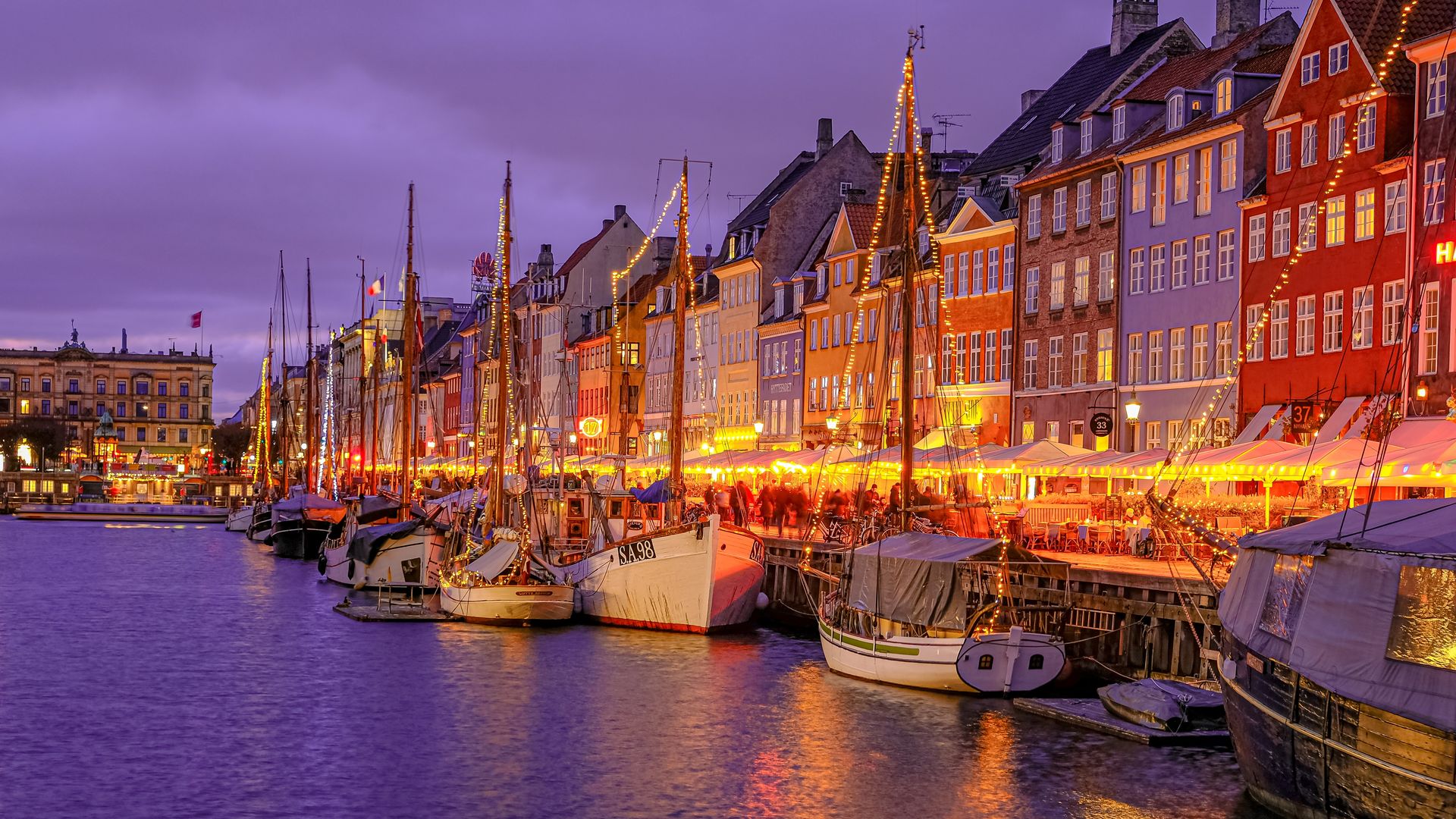 La famosa zona de Nyhavn en Copenhague