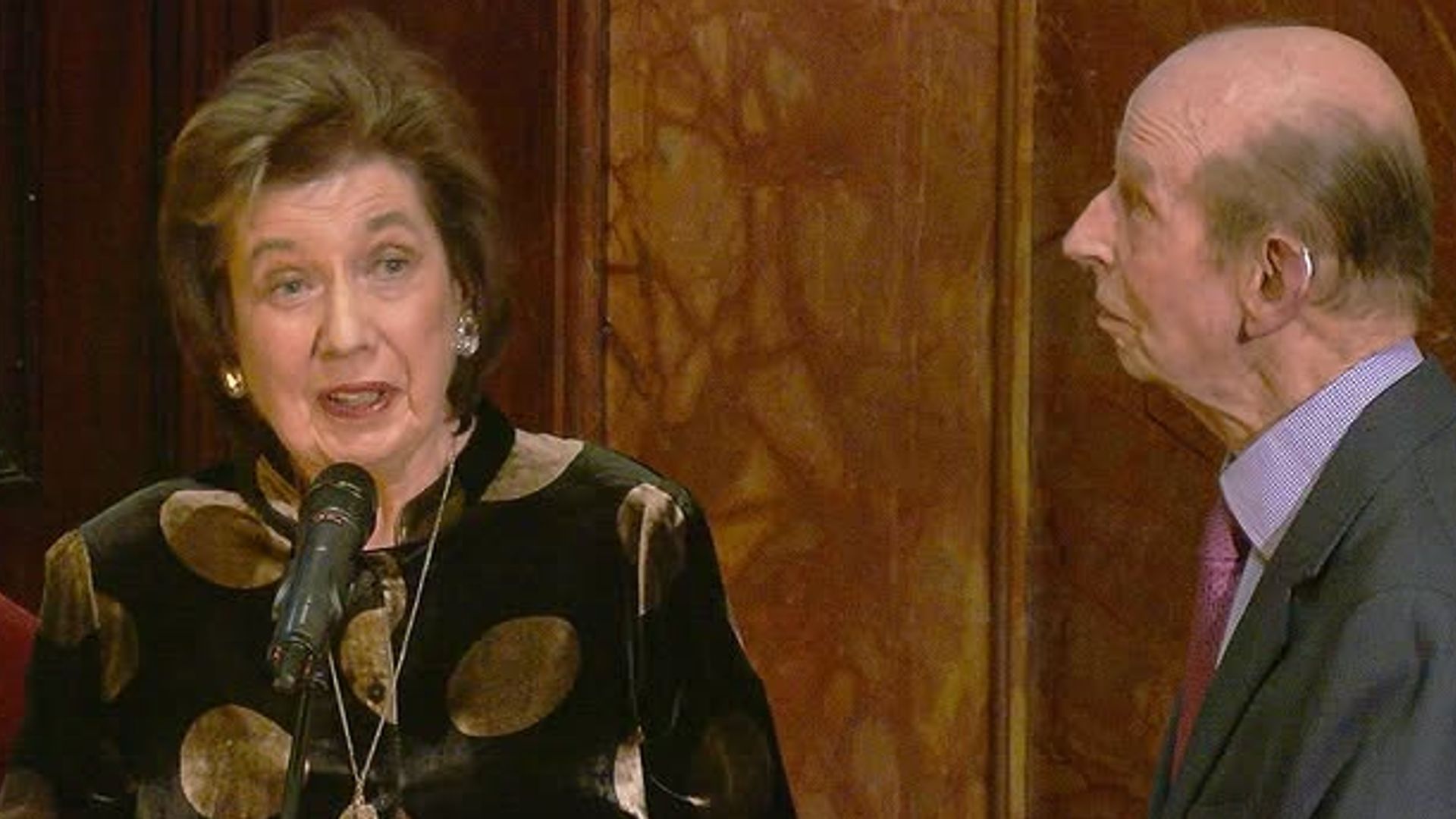 El duque de Kent busca consuelo en la que era la gran pasión de su mujer cuatro meses después de su muerte