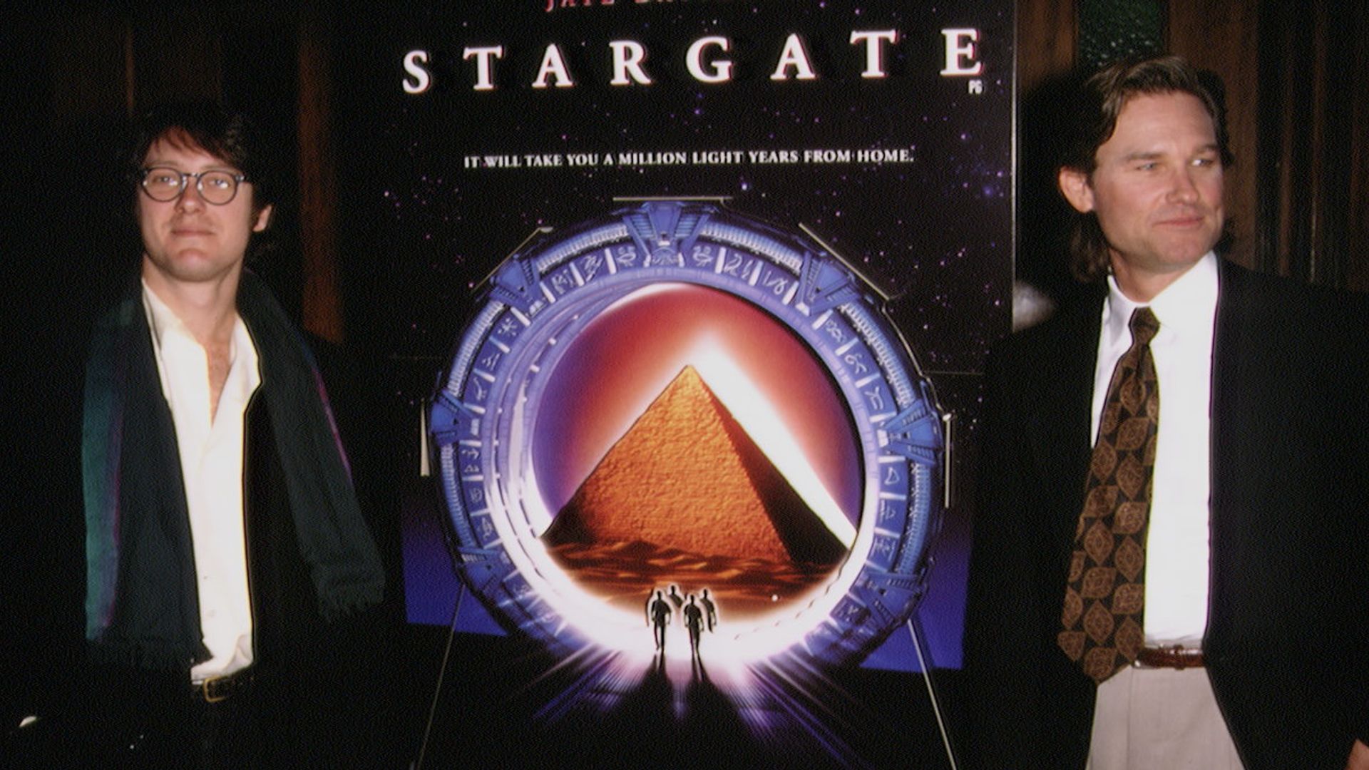 James Spader y Kurt Russell en el estreno de 'Stargate' en París el 12 de enero de 1995