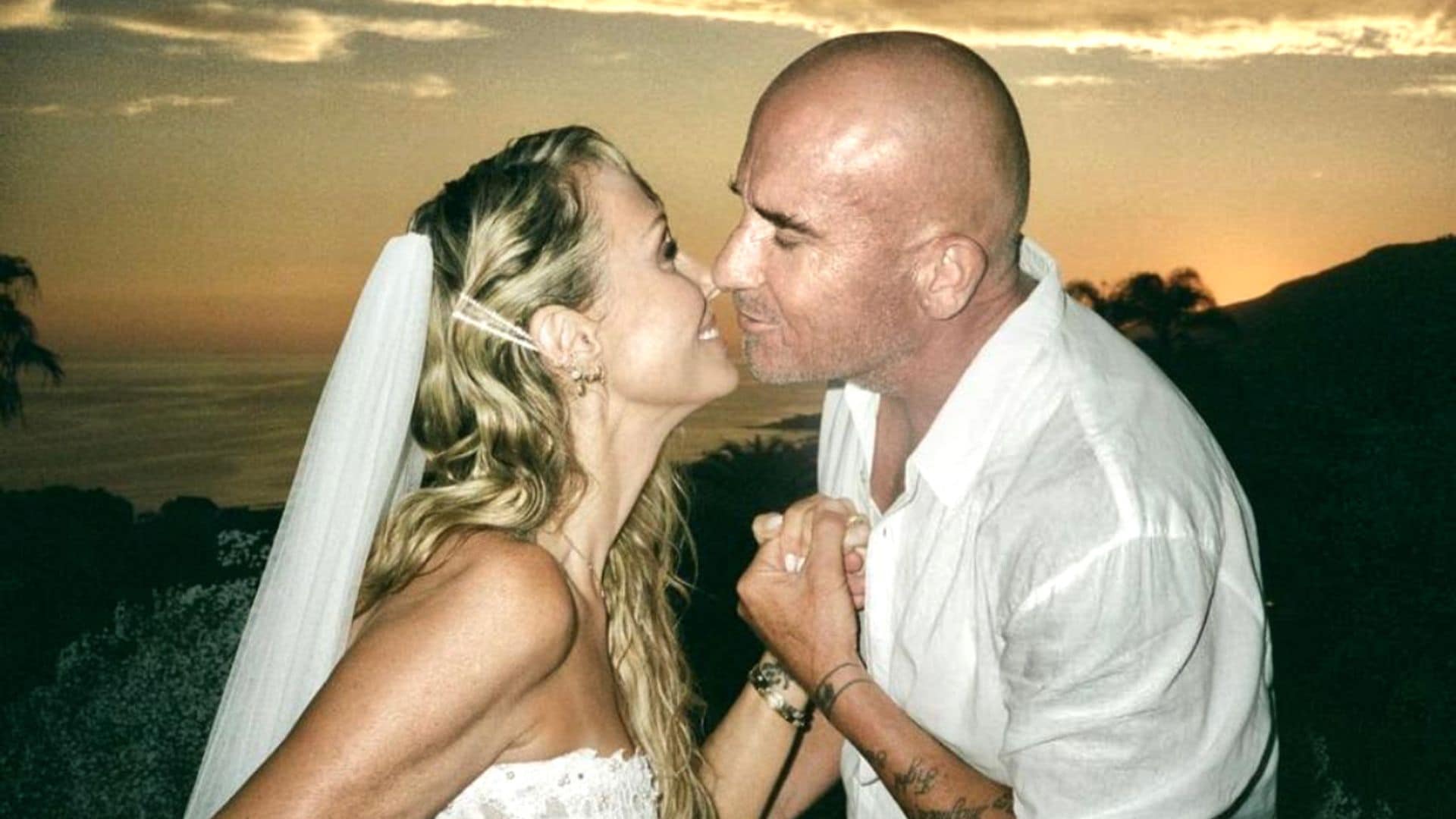 Las imágenes de la boda de Tish, la madre de Miley Cyrus, en la fabulosa casa en Malibú de la cantante