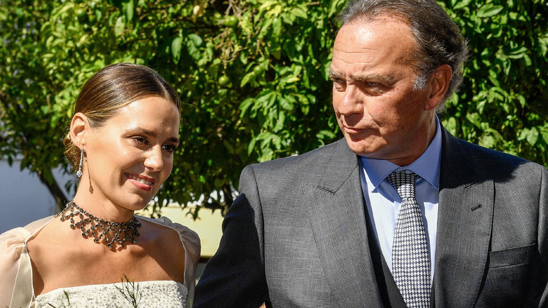 Bertín Osborne cuenta emocionado cómo ha vivido la boda de su hija Claudia con Sandra Domecq en el recuerdo