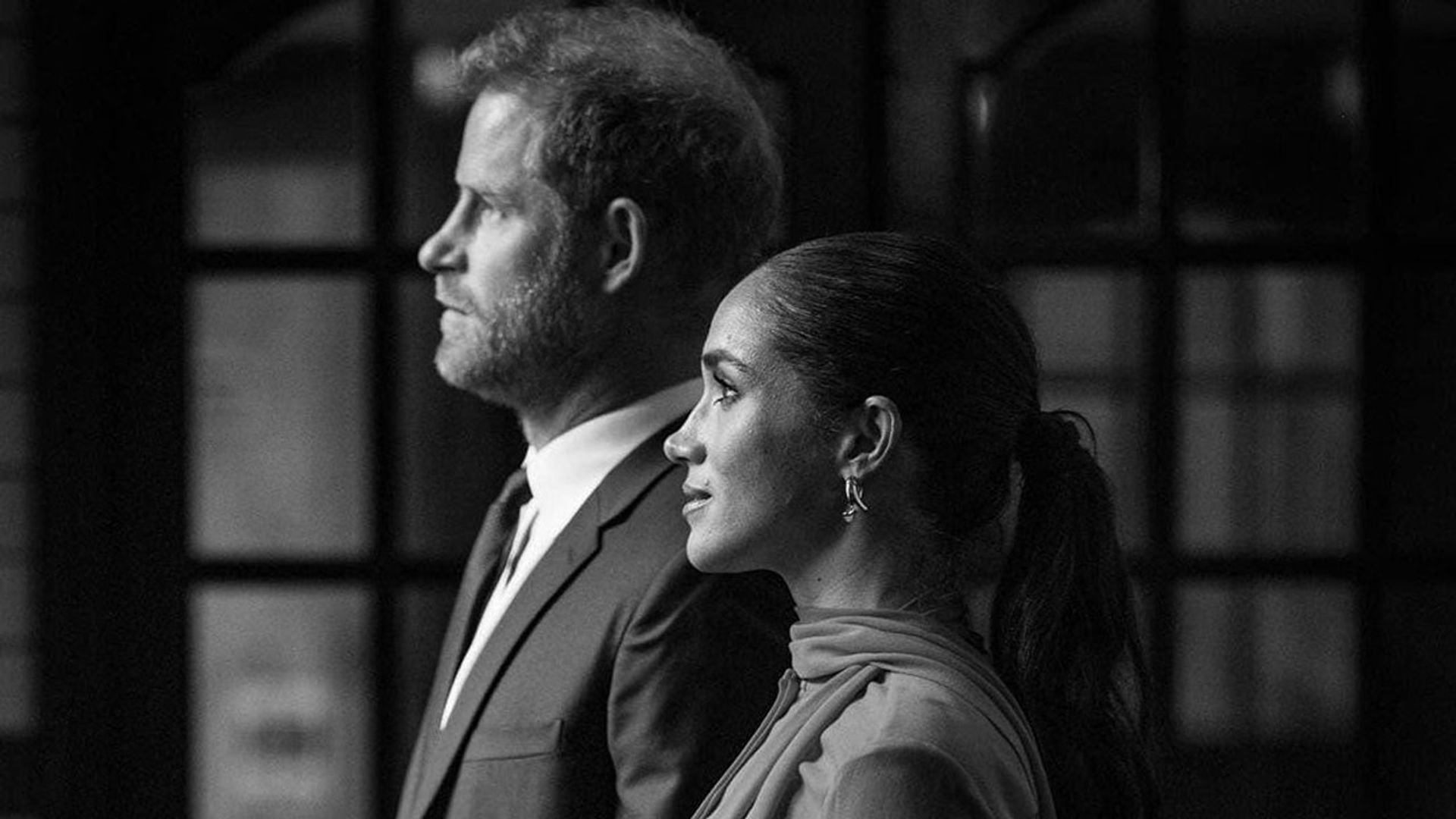Este retrato del príncipe Harry y Meghan Markle ya cuelga de uno de los museos más importantes de Londres