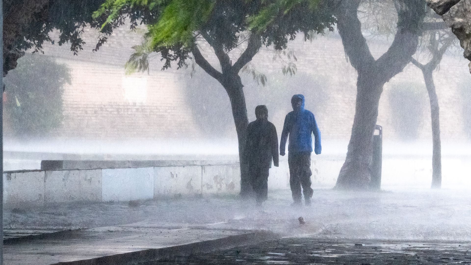 La borrasca Leonardo deja lluvias persistentes en gran parte del país, con especial incidencia en el sur peninsular