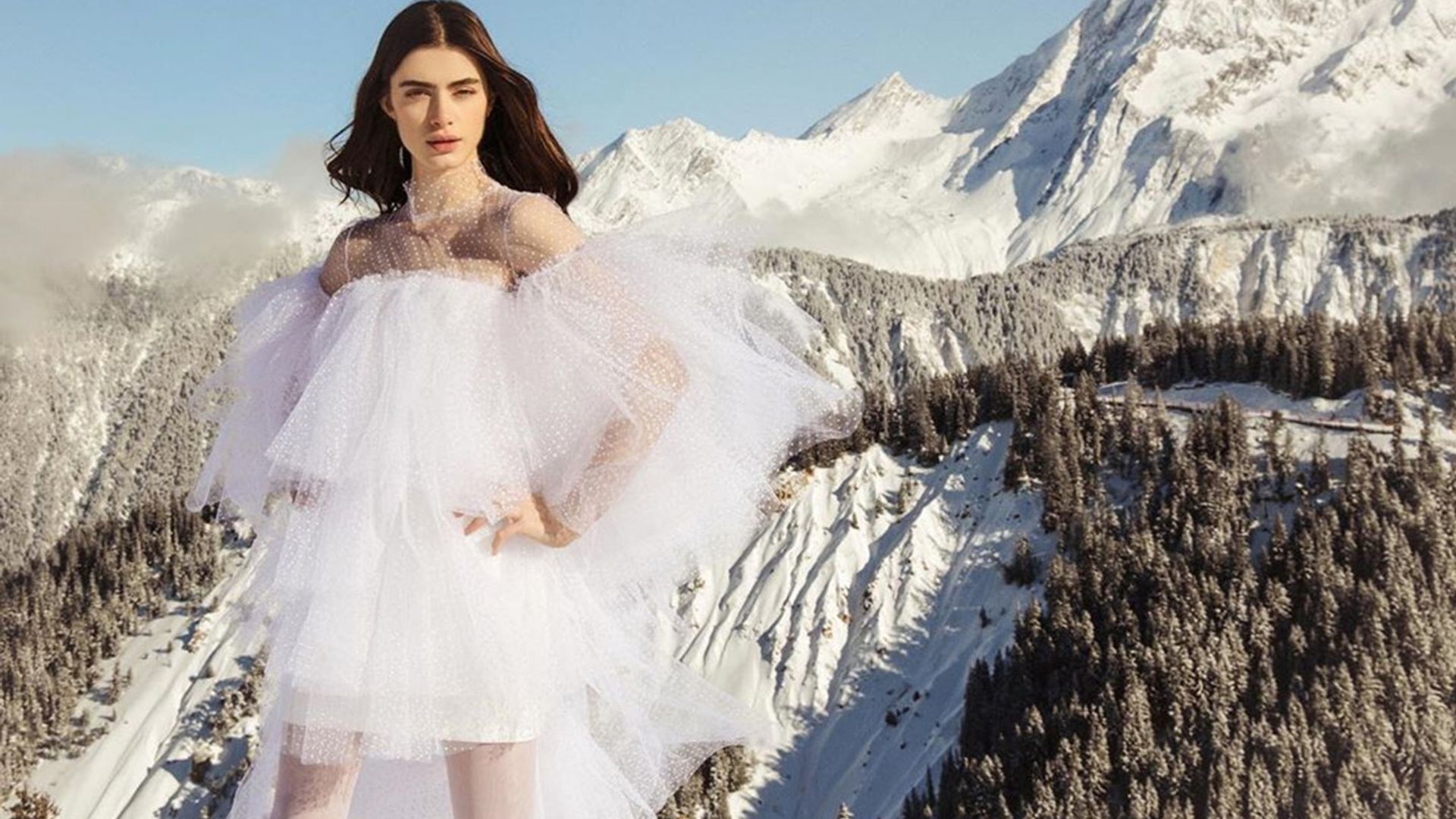 Vestidos de novia cortos que hacen las piernas infinitas