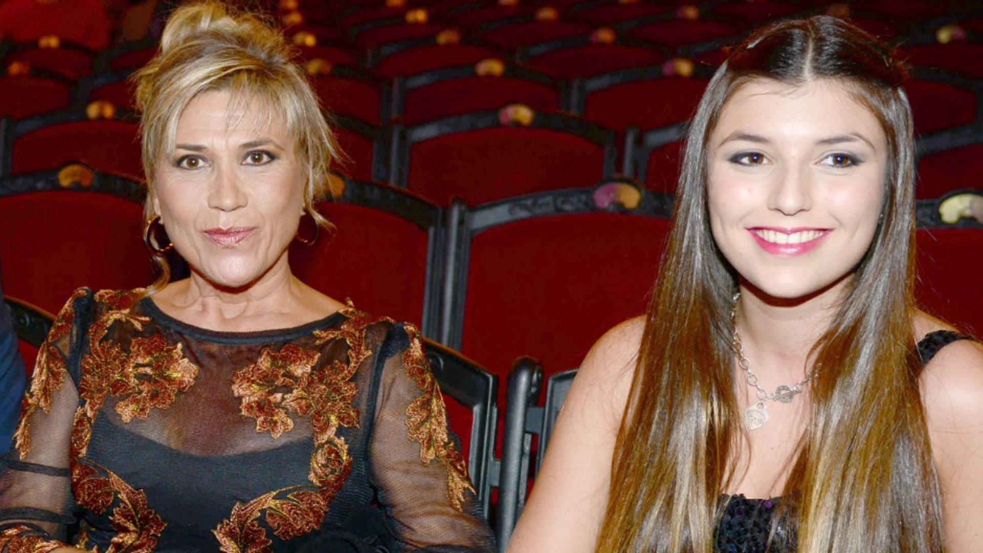 Nacida en 1996, Candela es la única hija de Julia Otero y una de las personas más importantes en la vida de la periodista