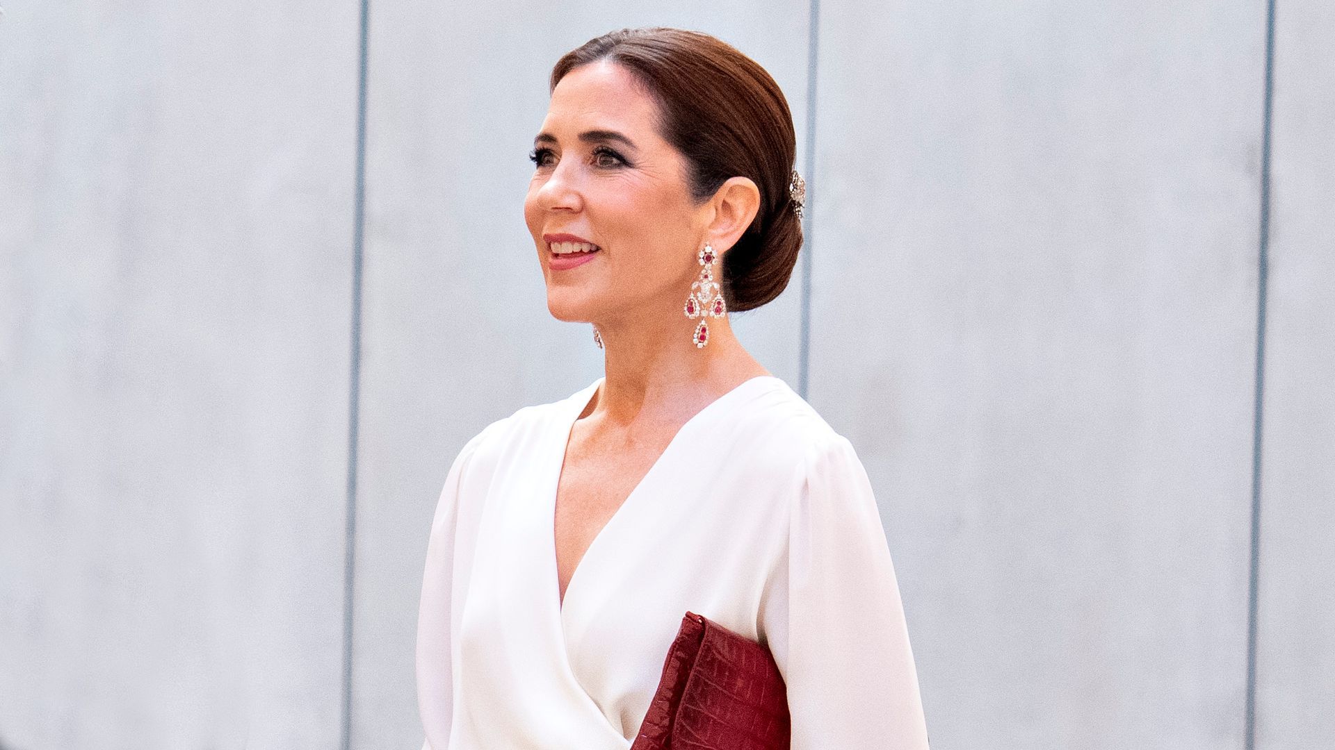 Hablamos con Inés Domecq tras vestir a Mary de Dinamarca: "Que alguien con un estilo tan elegante y personal nos elija es una alegría inmensa"