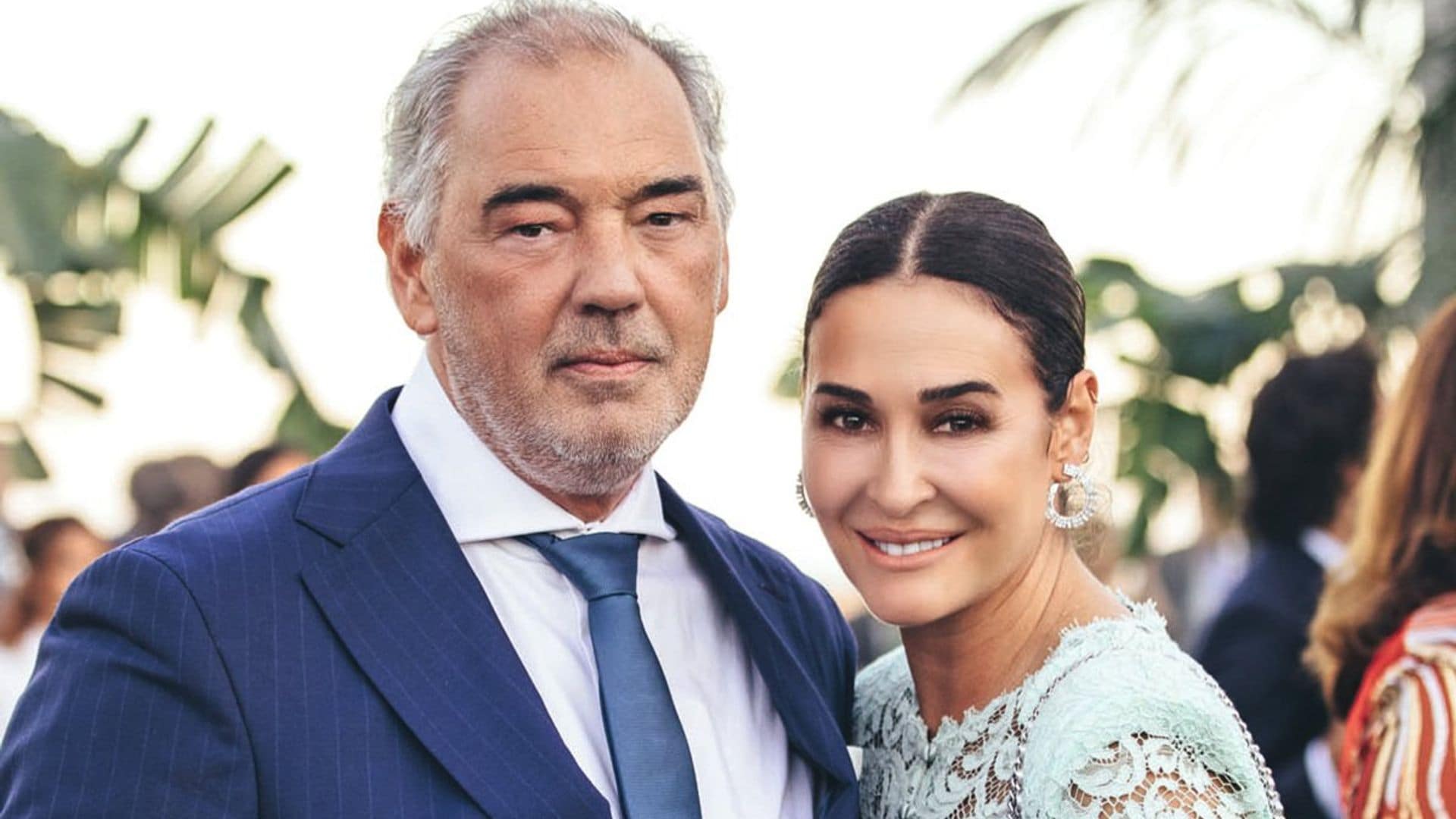 Vicky Martin Berrocal, una invitada perfecta en la boda de Lapo Elkann y Joana Lemos con un vestido de plumas y guipur