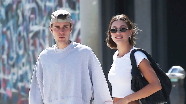  Justin Bieber y Hailey Baldwin en Beverly Hills