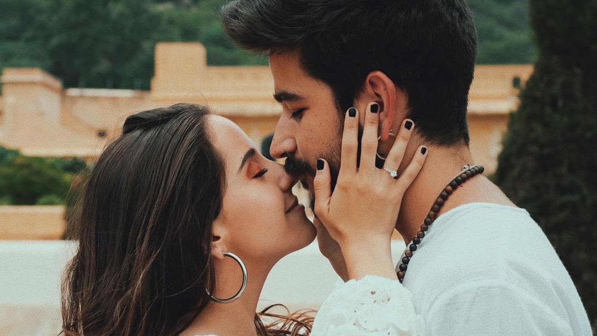 De lo más enamorada, Evaluna envía un tierno mensaje a Camilo: ‘Me derrito por ti’