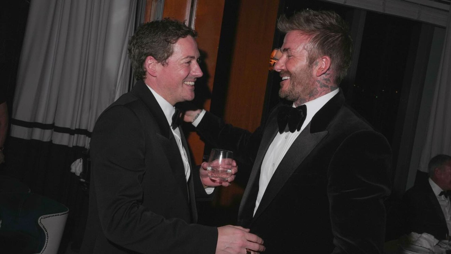 35 años de amistad llevan Beckham y David Gardner, quienes se conocieron cuando jugaban en el Manchester United