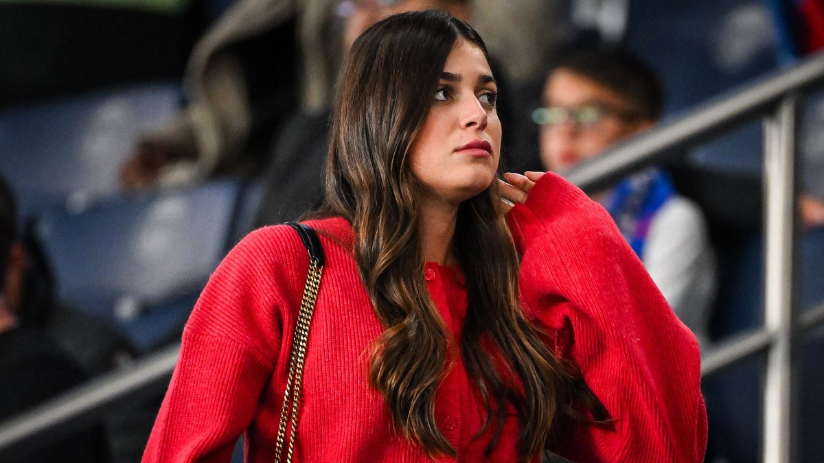 Motorcyclist dies in crash involving car carrying Luis Enrique's daughter
