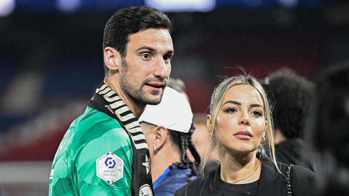 Sergio Rico’s home in Seville area robbed by masked intruders