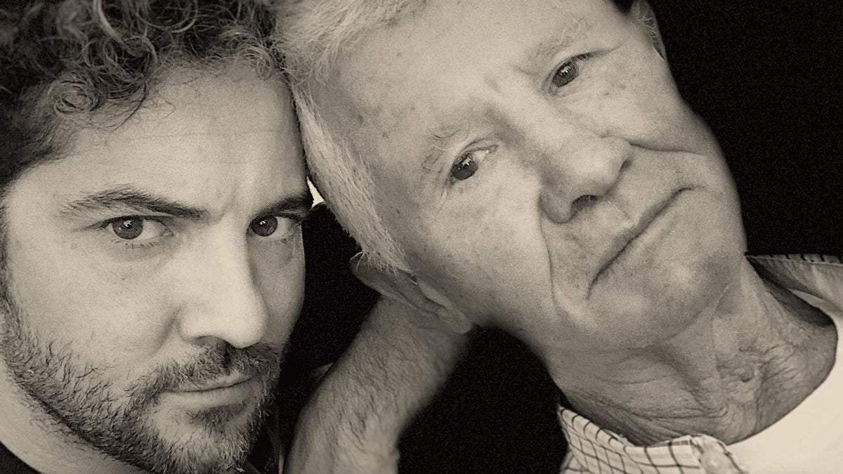 David Bisbal recalls his father's 15 years with Alzheimer's