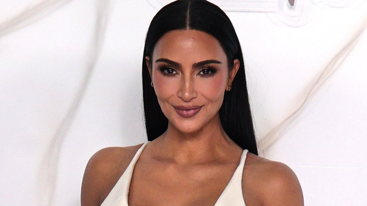 Kim Kardashian revela su secreto antiojeras en México