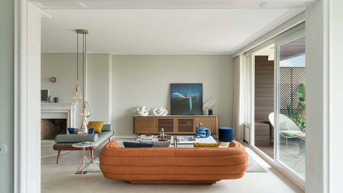Hola: Un piso sobrio y elegante que derrocha armonía