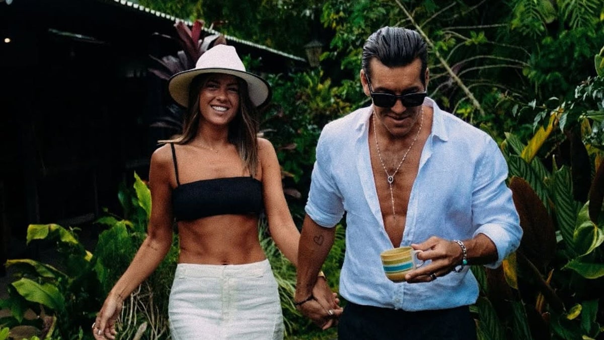 Melyssa Pinto habla de su futuro con Mario Casas y desvela si quiere casarse y ser madre