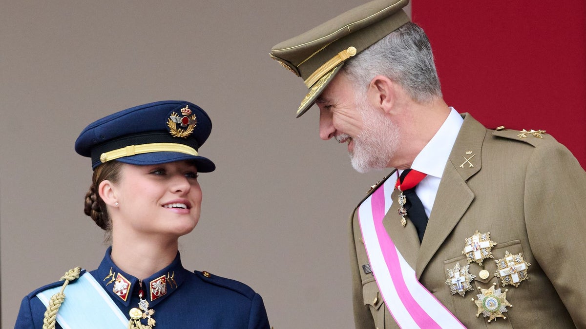 Felipe VI habla por primera vez de la entrada de la princesa Leonor en la universidad:  Lo vivimos con ilusión, orgullo e incertidumbre 
