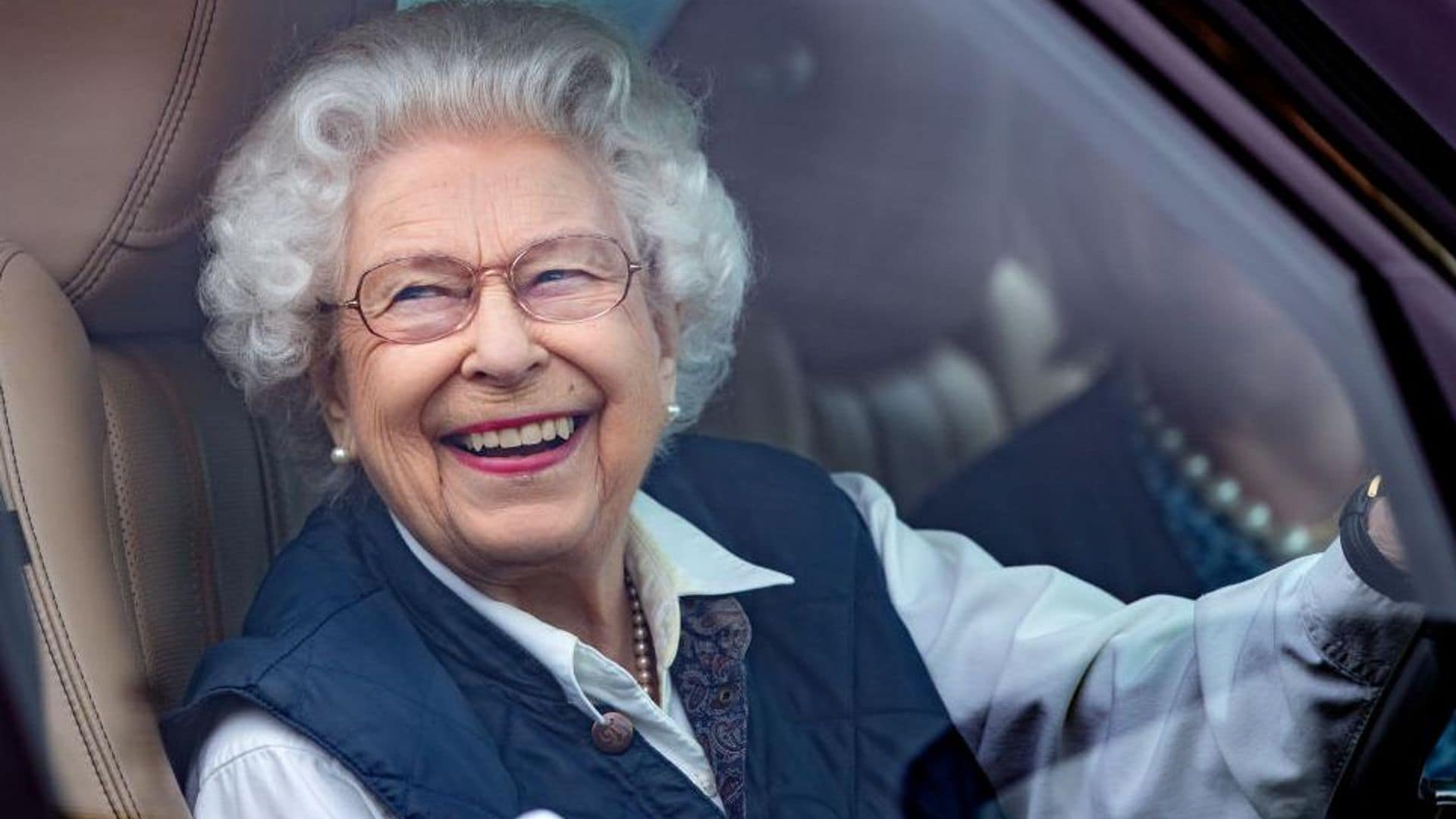 El secreto de la eterna juventud de Isabel II, la reina que hoy cumple 70 años en el trono de Inglaterra
