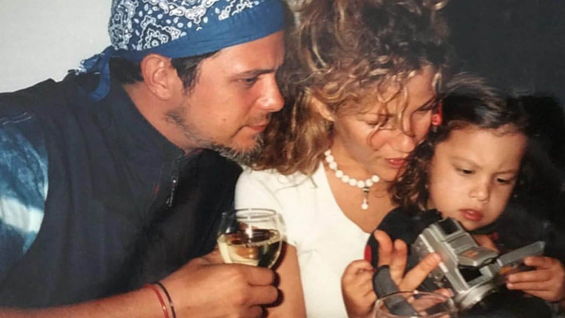 Manuela, la hija de Alejandro Sanz, abre su álbum de fotos y vídeos más privado