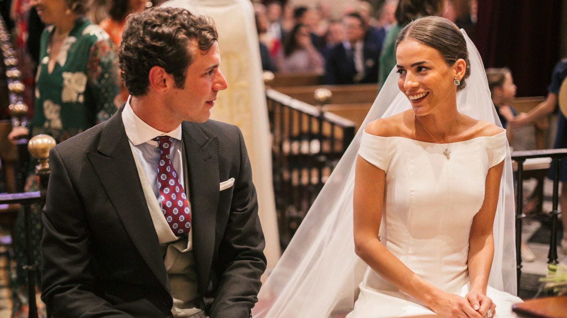 Entramos en la boda de Joaquín Astolfi y Alba Valenzuela: las imágenes no vistas de su gran ‘sí, quiero’ sevillano