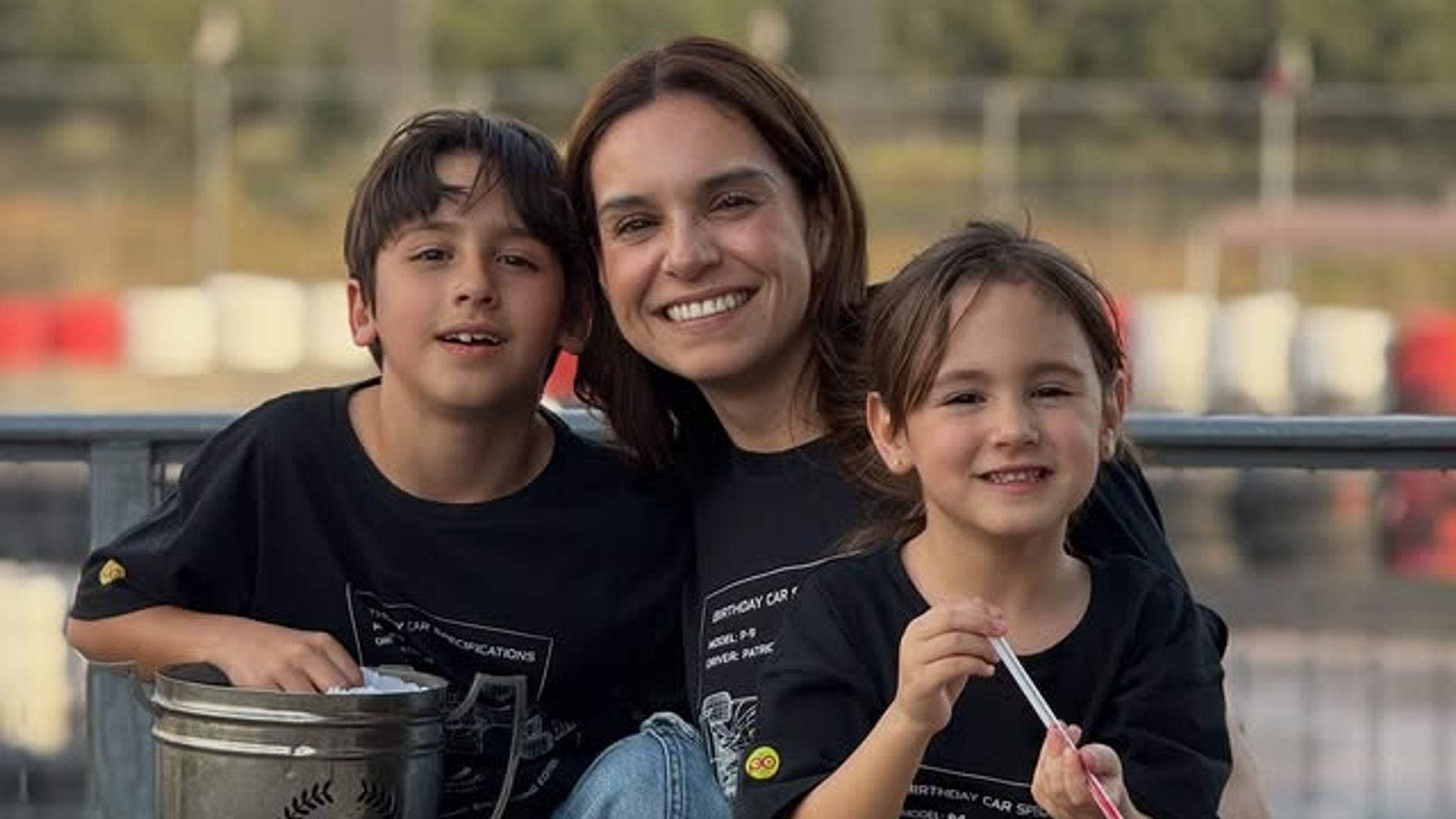 Tania Rincón y sus hijos, Patricio y Amelia