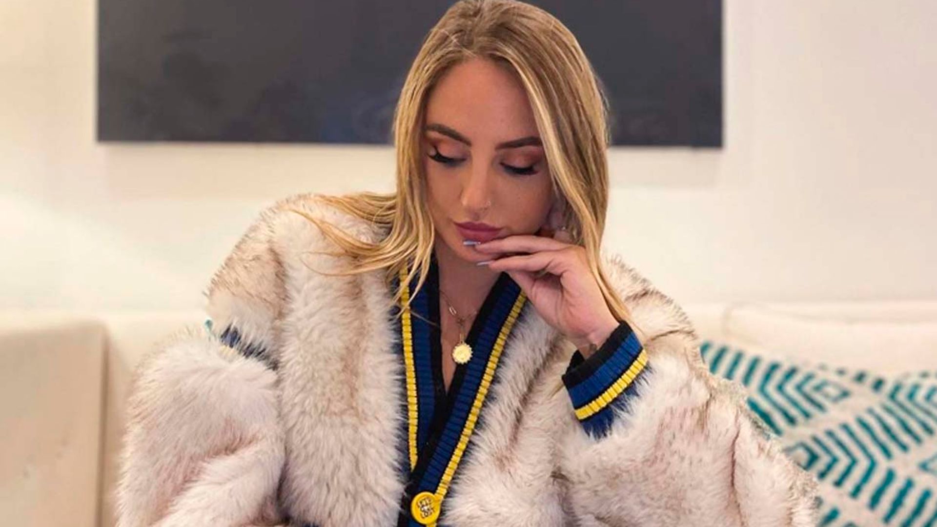 Rocío Flores felicita a su hermano por su cumpleaños mientras su madre vuelve al foco medíático