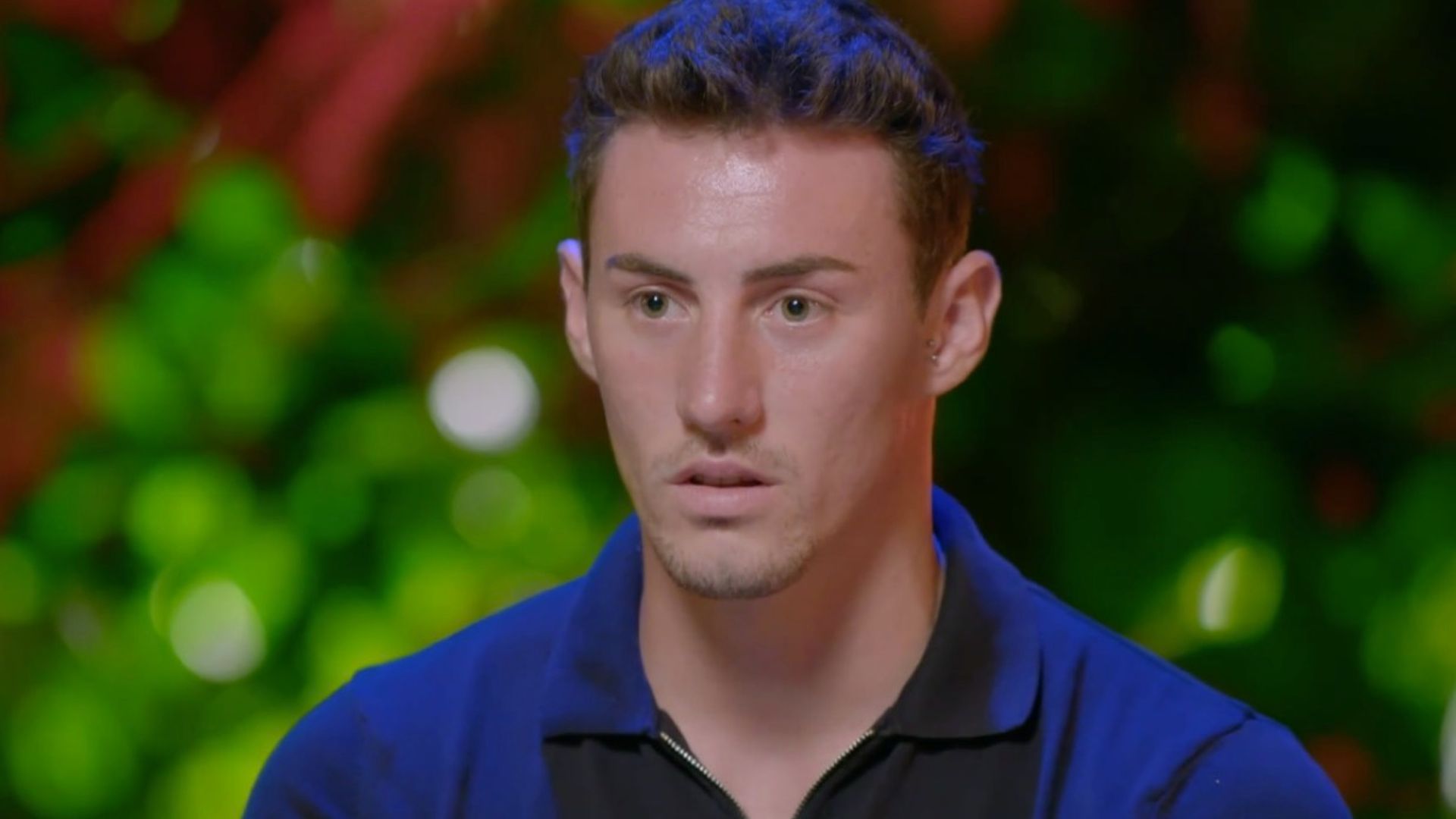 Álvaro se sorprende al ver a su suegra aparecer en la hoguera de 'La isla de las tentaciones'