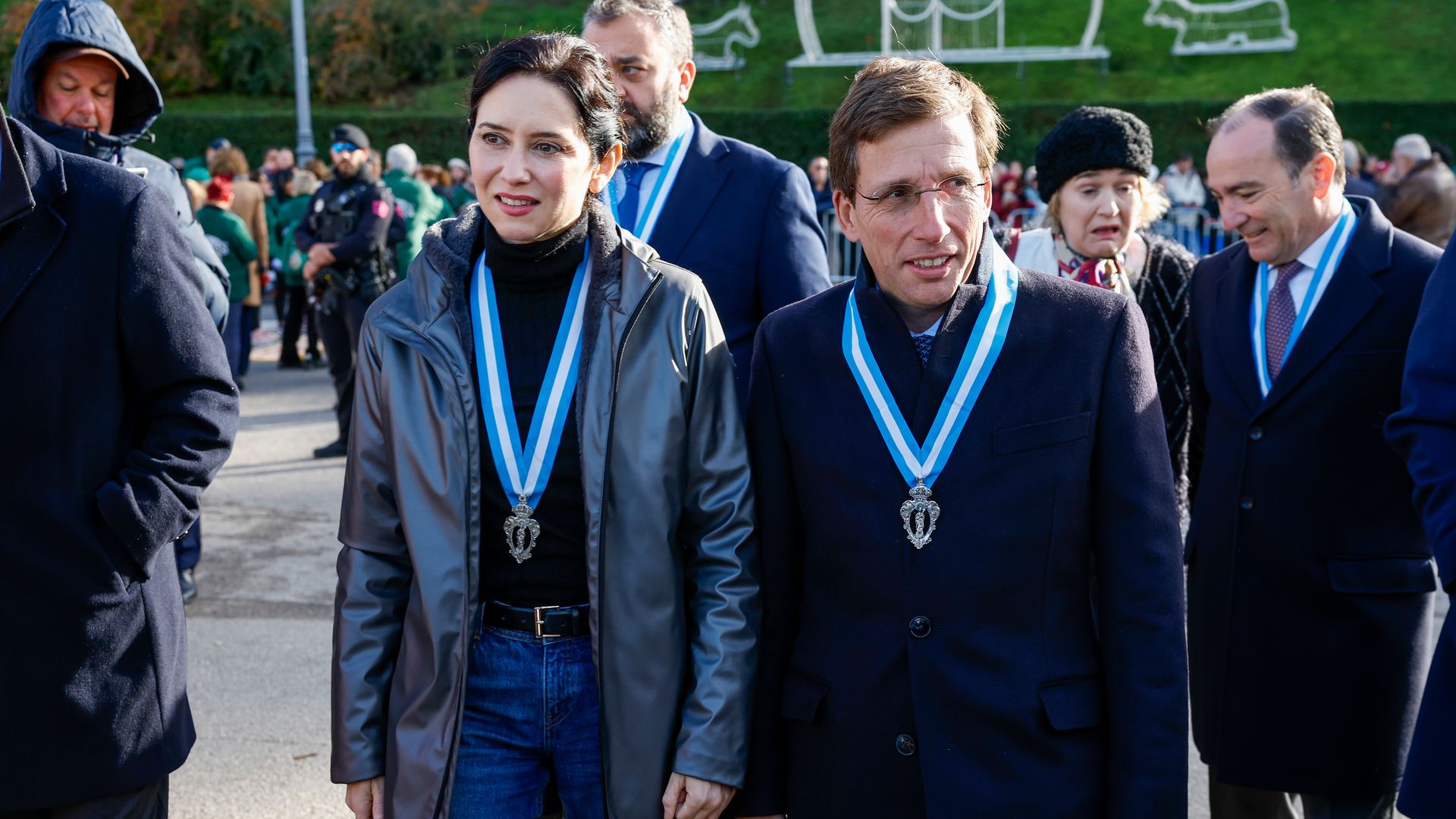 Isabel Diaz Ayuso y José Luis Martínez Almeida en la festividad de La Almudena